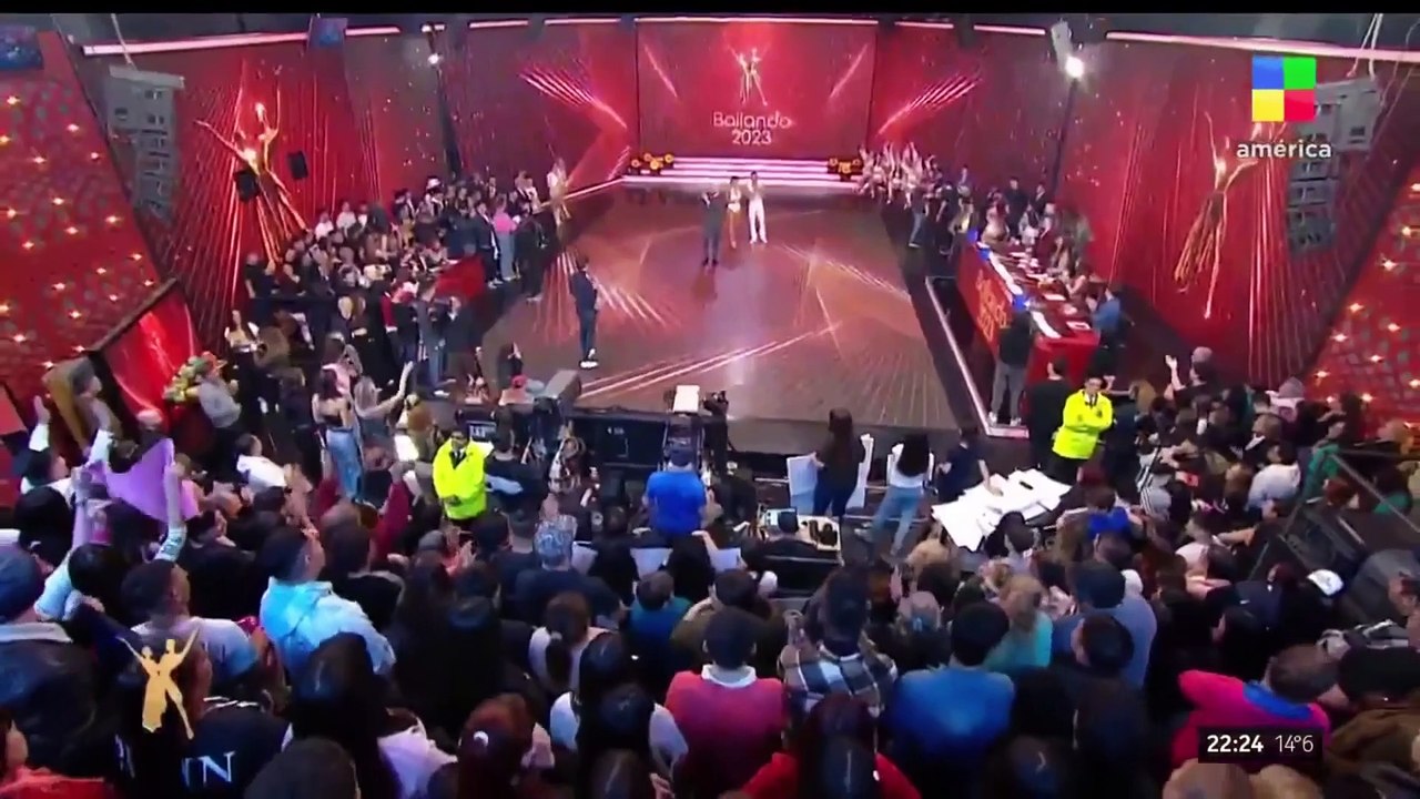 Polino inauguró el puntaje negativo en el Bailando 2023.