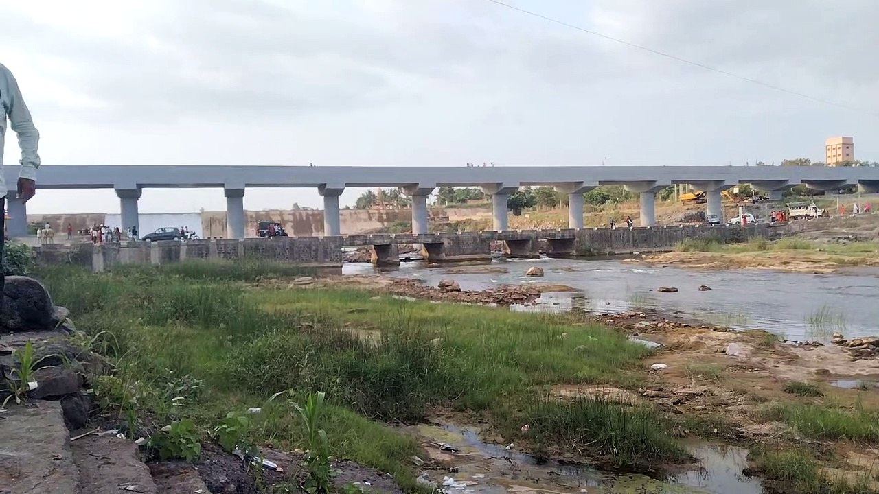 દ્રોણેશ્વર મહાદેવ મંદિર ની સામે ની જગ્યાઓ