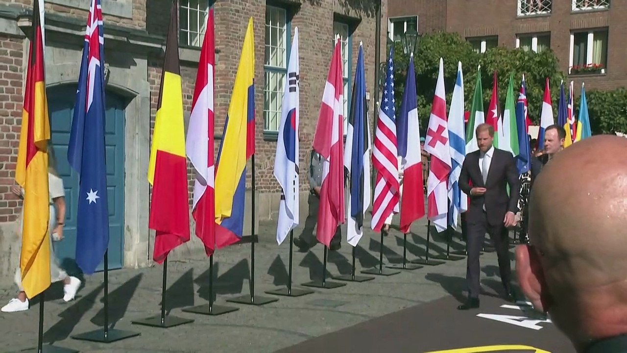 Prinz harry zu invictus games in düsseldorf begrüßt