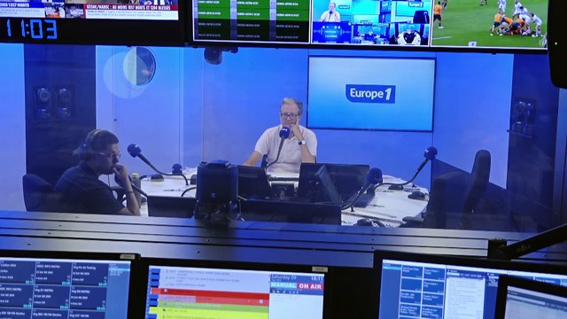 Coupe du monde de rugby : après la victoire des Bleus, des joueurs français à la rencontre de jeunes rugbymen