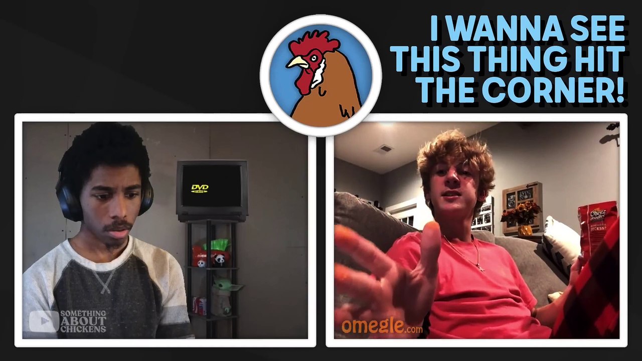Prank OMEGLE  |  Omegle_ But There_s SOMETHING BEHIND ME
