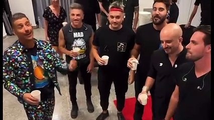 Gabbani, il concerto nella sua Carrara: serata show con Andrea Bocelli / Video