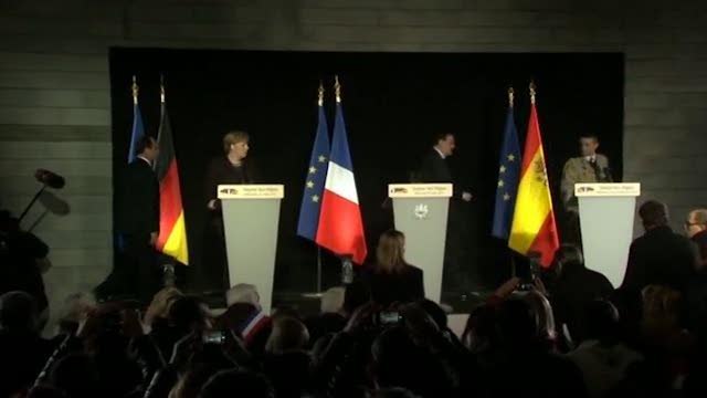 Aereo caduto: conferenza stampa a tre Hollande-Merkel-Rajoy