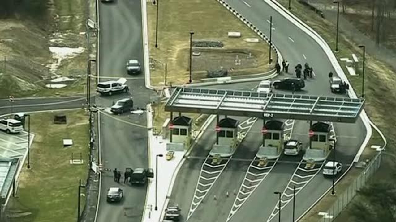 Usa: si lancia con un Suv contro l'ingresso della Nsa, ucciso l'assalitore