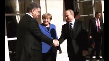Il presidente ucraino vieta a tv di pubblicare le immagini del saluto «amichevole» riprese  a Parigi il 2 ottobre, in occasione del vertice sulla situazione nel Donbass
