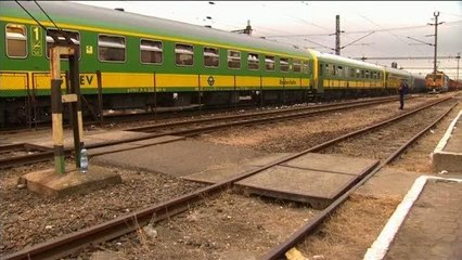 Ungheria: il treno dei migranti fermo a Bickse