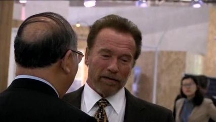 Clima, Schwarzenegger: «I governi non possono fare nulla da soli, rivedere il messaggio per la gente»
