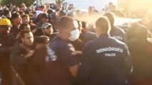 Ungheria, scontri a Roszke: ancora spray urticante contro i migranti