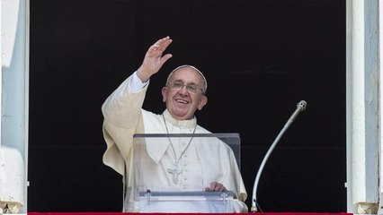 Ferragosto, l’Angelus del Papa in piazza San Pietro