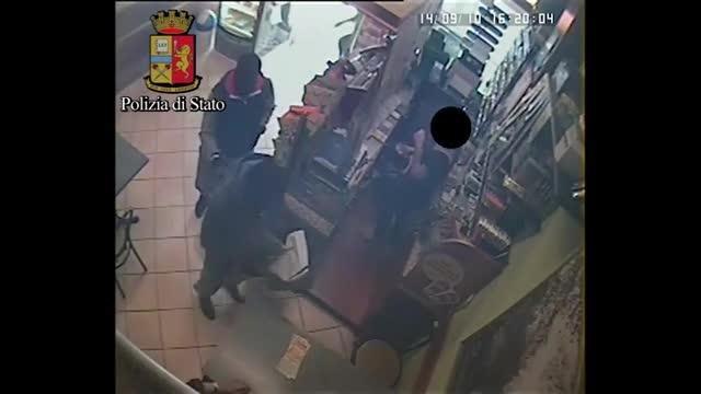 Rapina al bar tabacchi