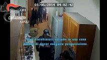 Travestiti da carabinieri rubavano in casa, arresti a Napoli