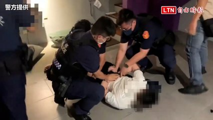 賓士男涉車禍肇逃躲摩鐵 警上門嗆搜索票拿來GG了(警方提供)