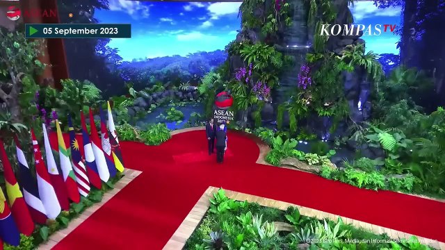 Kompilasi Aksi PM Timor Leste Xanana di KTT ASEAN, Cium Tangan Iriana hingga Buat Jokowi Tertawa