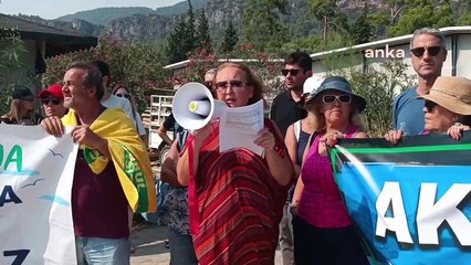 Muğla Akbük'te Kıyı İşgaline Karşı "Havlunu Al Gel" Eylemi
