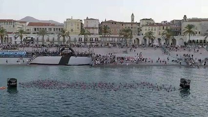 Le départ de l'Ironman à Nice