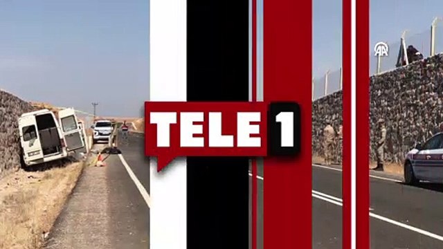 Tarım işçilerini taşıyan minibüs istinat duvarına çarptı! 3 kişi öldü, 5'i ağır 17 kişi yaralandı