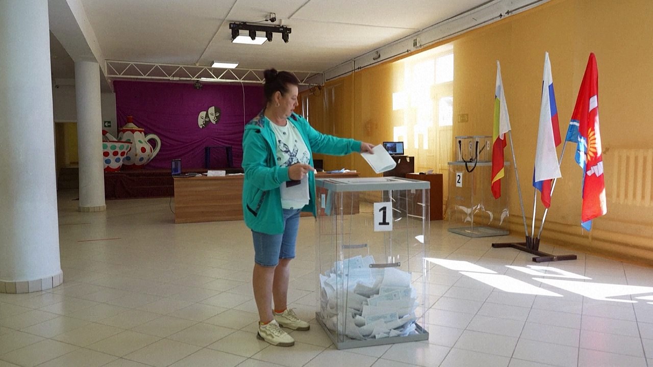 Russische regional- und kommunalwahlen gehen zu ende