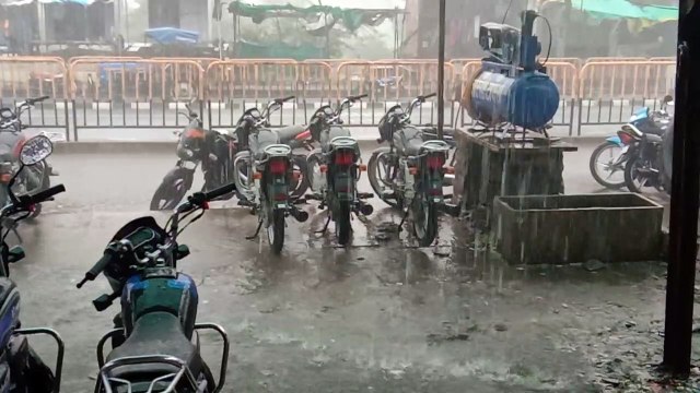 Two dead due to lightning, three inches of rain in Asnawar