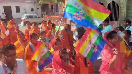 निकाली शोभायात्रा, आत्महत्या नहीं करने के भराए शपथ पत्र, गूंजा जय जिनेन्द्र