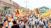 भगवा वाहन रैली: देश में समान नागरिक संहिता लागू करने की मांग