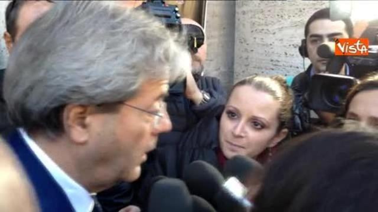 Siria, Gentiloni: «Assad è al centro del problema, deve lasciare con transizione non a suon di bombe»