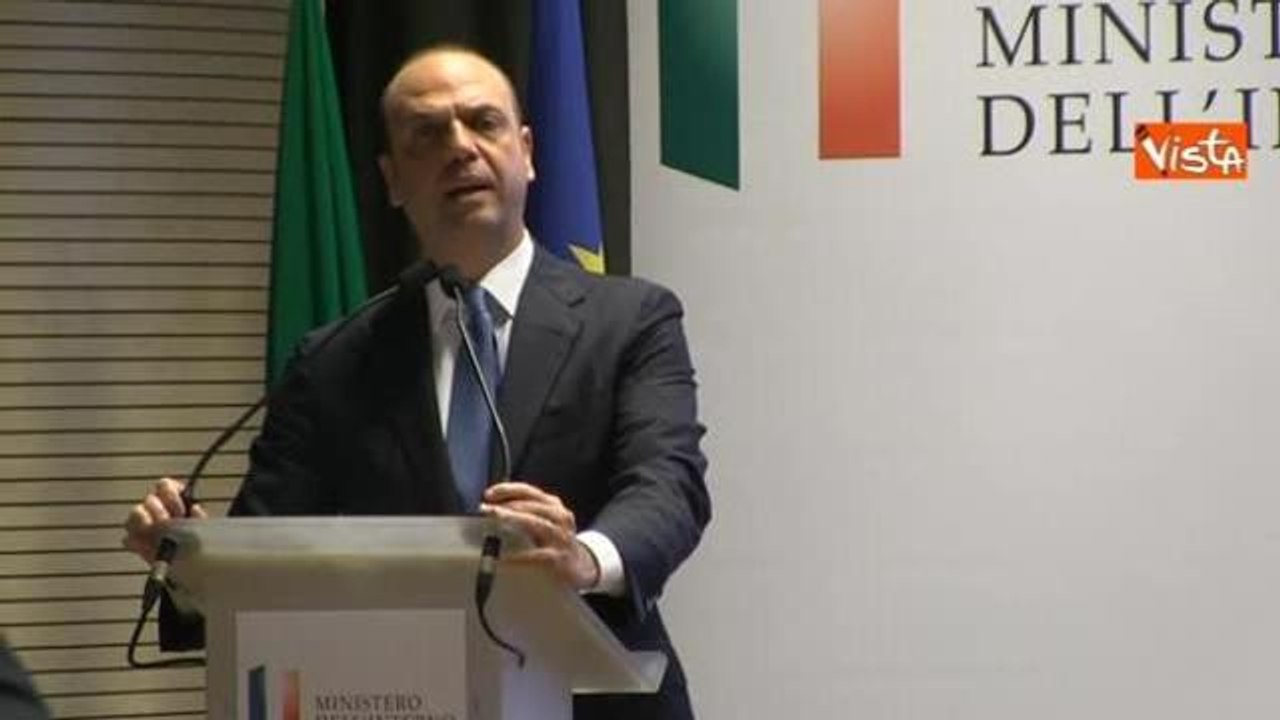 Furti e rapine, Alfano: «Priorità per il governo, disegno di legge nel 2016»