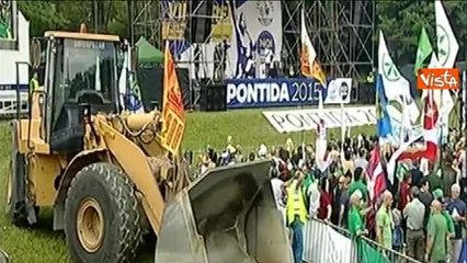 A Pontida la ruspa e i militanti di Bari