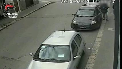 Ragusa: ecstasy e coca per la movida, blitz dei carabinieri