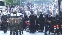 Grecia: scontri ad Atene in piazza Syntagma