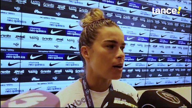 Tamires vibra com título do Corinthians e fala sobre importância do recorde de público para o futebol feminino
