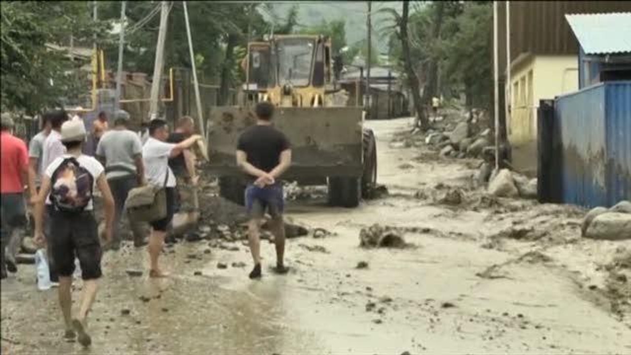 Kazakistan: valanga di fango colpisce Almaty