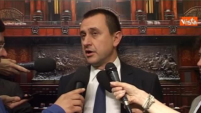 Rosato (Pd): «Non dobbiamo risolvere problemi interni ma degli italiani»