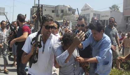 Il boato e le urla durante l’attacco al resort tunisino, le riprese dalla stanza dell’hotel