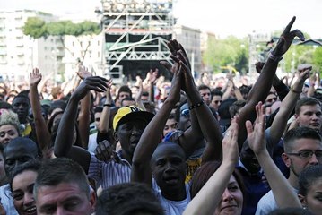 Primo Maggio: gli Almamegretta scaldano la piazza del Concertone