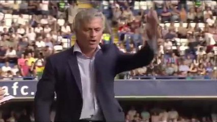 Mourinho e l’insulto alla dottoressa Carneiro: «Figlia di...»