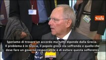 Grecia, Schaeuble: «Governo responsabile agisce per popolo che soffre»