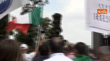 I manifestanti della Lega tentano di occupare il Campidoglio