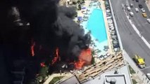 Paura a Las Vegas, hotel di lusso in fiamme