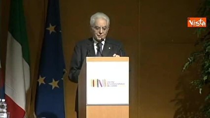 Mattarella: «Cittadino non sia solo davanti alle Istituzioni»