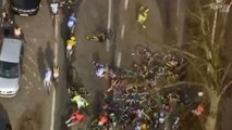 Ciclismo in Belgio, caduta di massa rovinosa