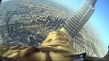 Il grattacielo più alto del mondo visto con gli occhi dell’aquila?
