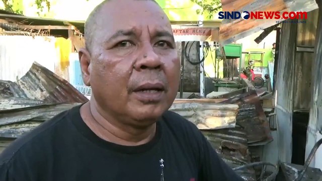 Empat Lapak Pedagang di Makassar Hangus Terbakar