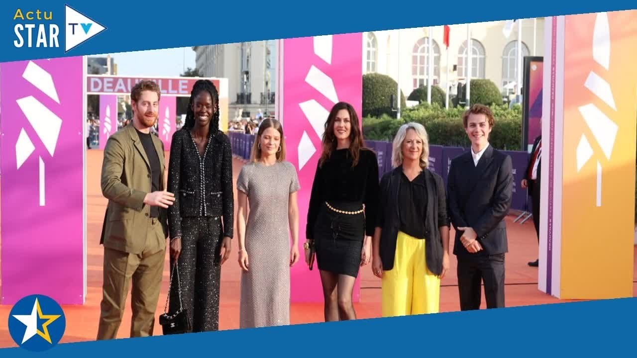 Guillaume Canet et Mélanie Thierry, Carole Bouquet… Les stars rayonnantes sur le tapis rouge du Fest