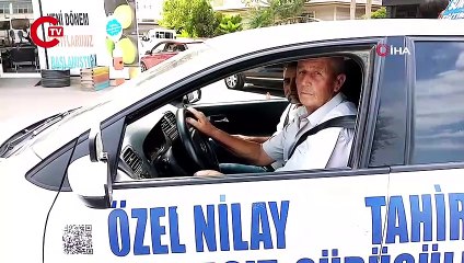 73 yaşındaki sürücü 30. denemesinde ehliyetine kavuştu: 'Gençlere tavsiyem, pes etmesinler'
