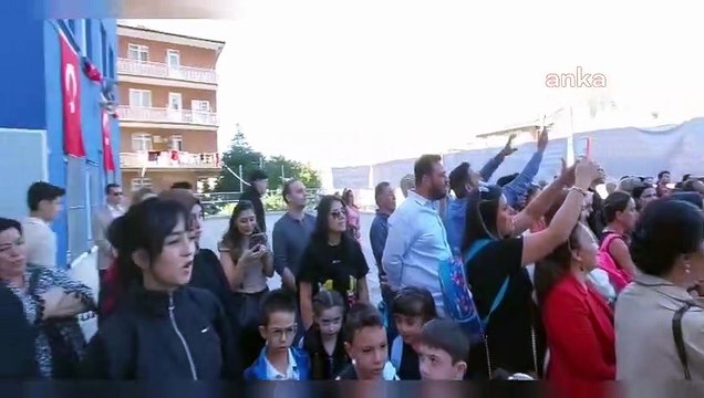 Keçiören'de Bir Özel Okulun Öğrencileri Yeni Eğitim ve Öğretim Yılına Öğrenci Andı ile Başladı