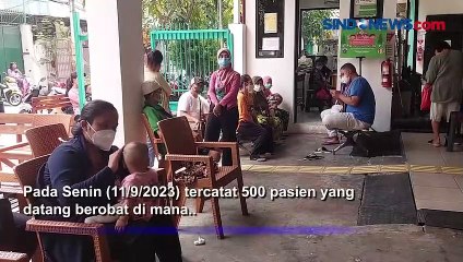 Video herunterladen: Puskesmas Pademangan Kebanjiran Pasien Gejala ISPA