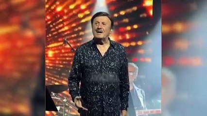 Selami Şahin çıplak sesle şarkı söyledi, kadın hayranları kendinden geçti