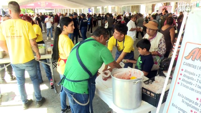 Regalaron 50 mil tortas ahogadas en Paseo Alcalde, en el Día de ese platillo tapatío