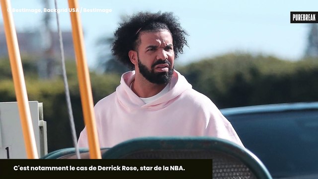 Cette star de la NBA s'ennuie comme jamais au concert de Drake : il se fait griller en pleine partie d'échecs sur son téléphone