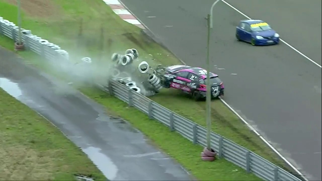 Turismo Nacional 2023 Uruguay Qualifying 2 C2 Veronesi Big Crash